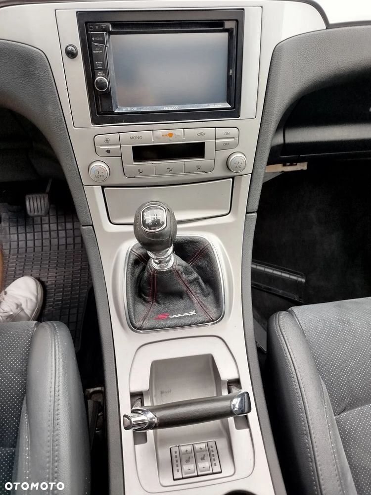 Ford S-Max 2.0 TDCi DPF Trend - 9