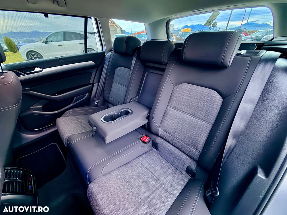Volkswagen Passat - 7