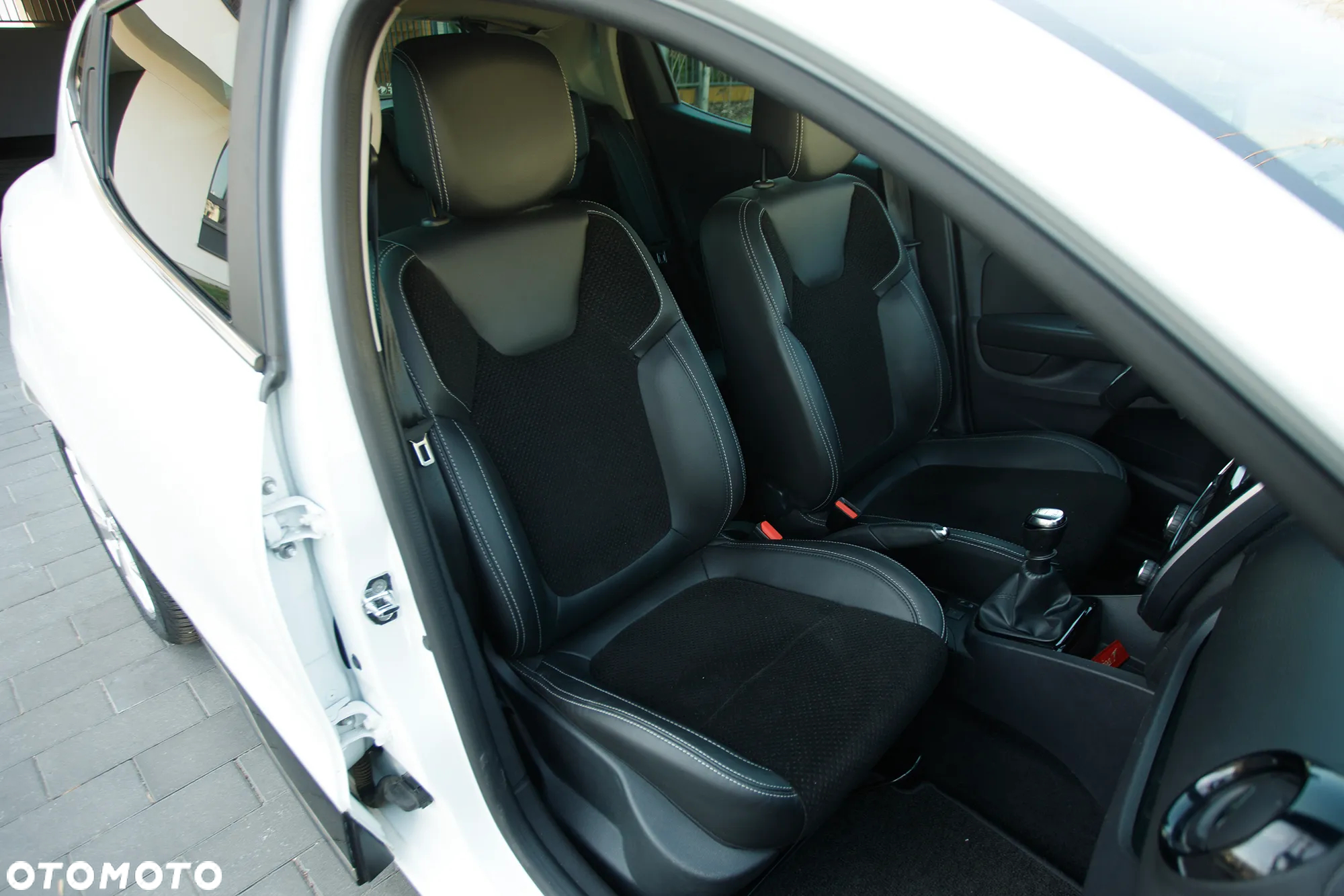Renault Clio 1.2 Enegry TCe Limited Plus - 6