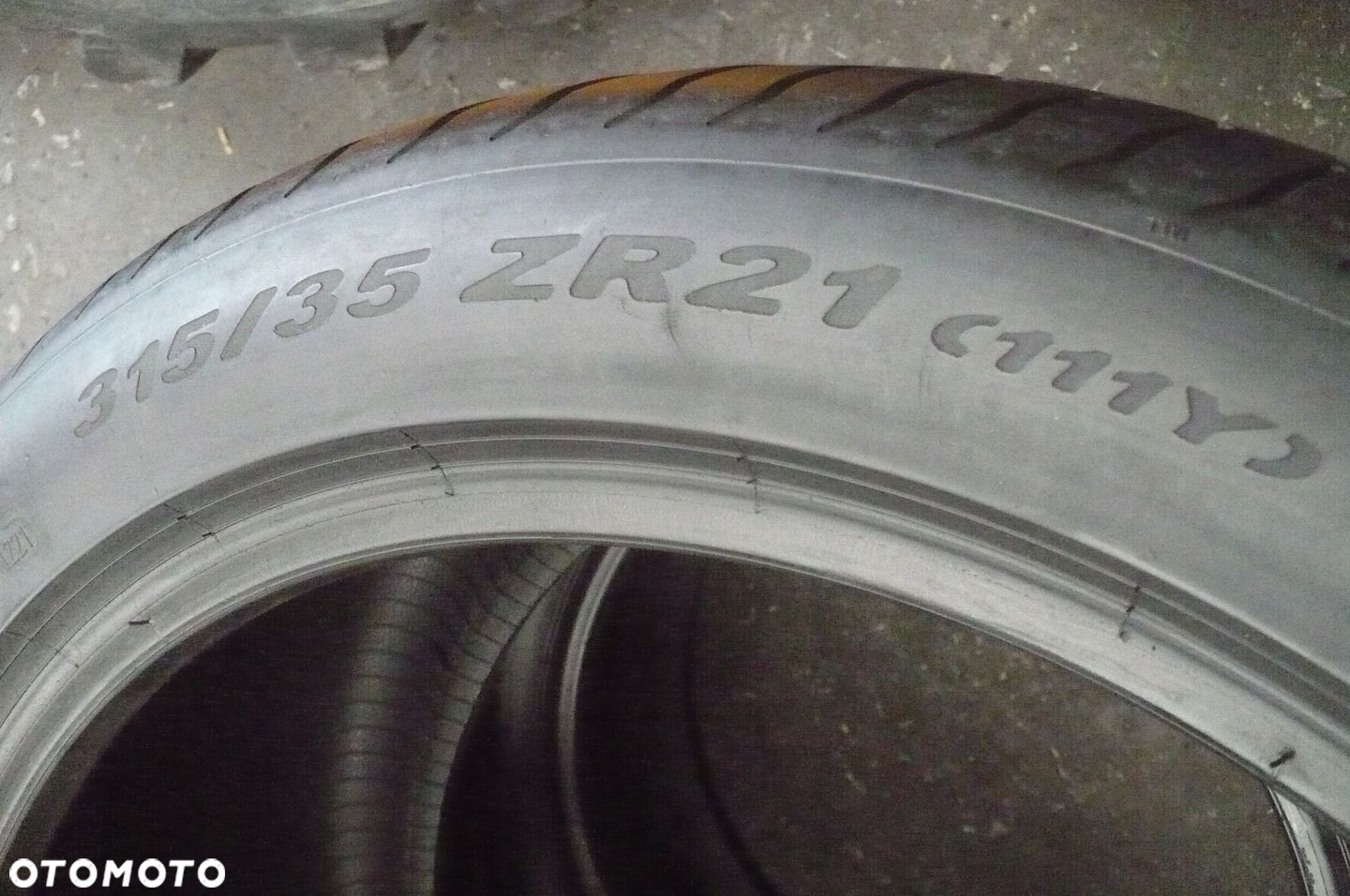 PIRELLI P Zero PZ4 NO 315/35R21 7,2mm 2021 - 2