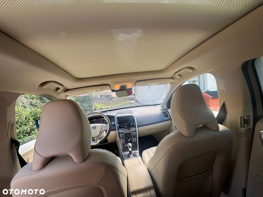 Volvo XC 60 - 10