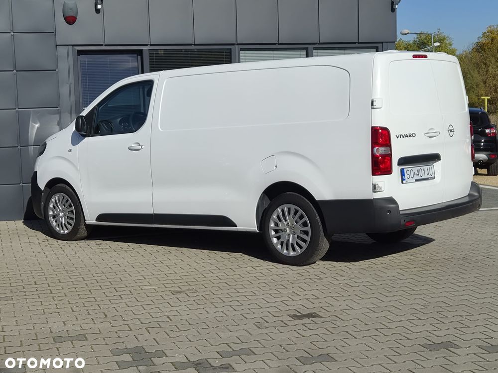 Opel Vivaro - 8