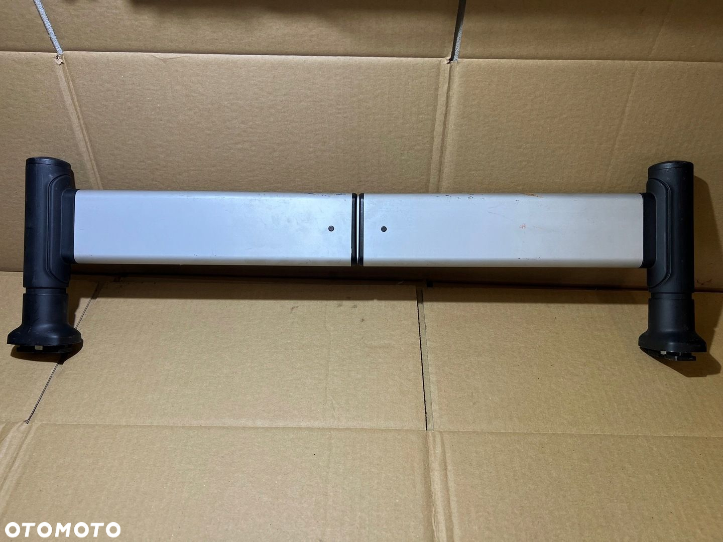 AUDI A4 B8 ALLROAD BELKA PRZEGRODA BAGAŻNIKA 4F9860204 - 2