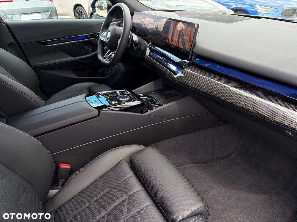 BMW Seria 5 - 13