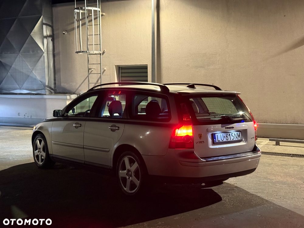 Volvo V50 2.0D Momentum - 28