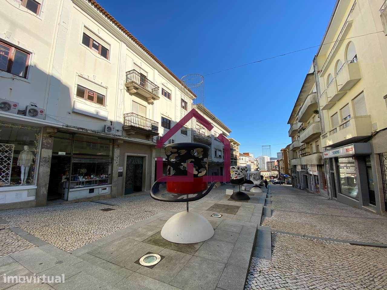 Padaria / Pastelaria no CENTRO de São João da Madeira - Grande imagem: 3/15