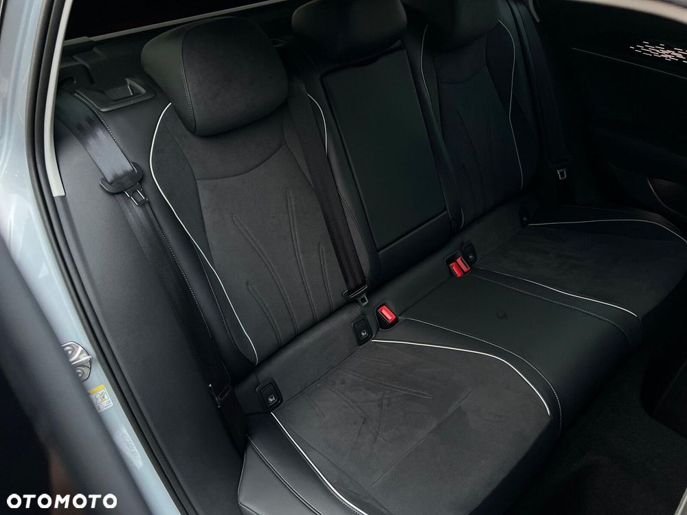 Volkswagen Passat Variant - 18