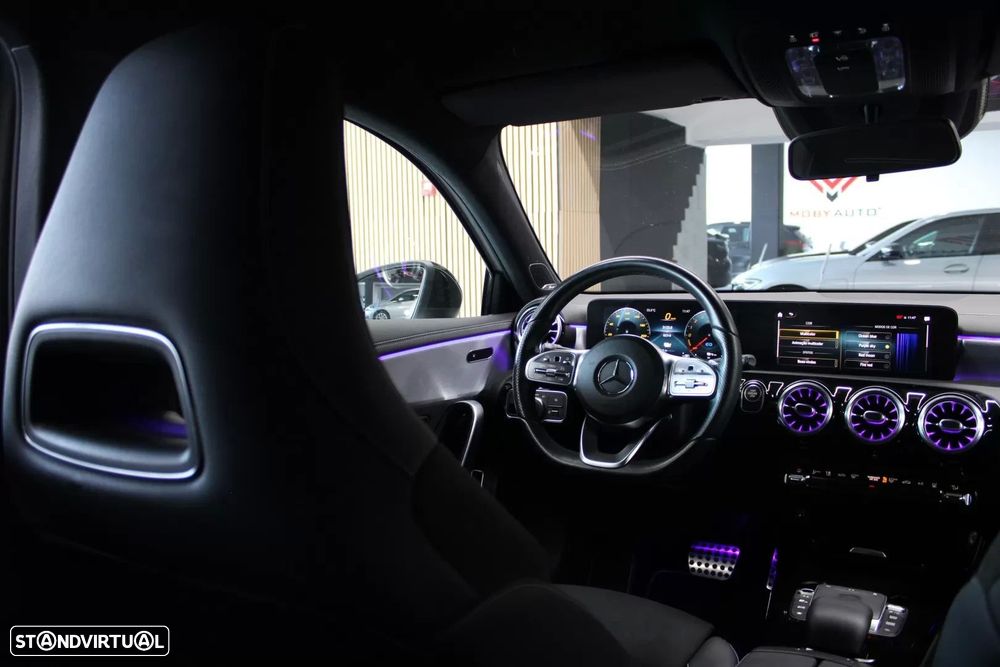 Mercedes-Benz A 250 e AMG Line - 10
