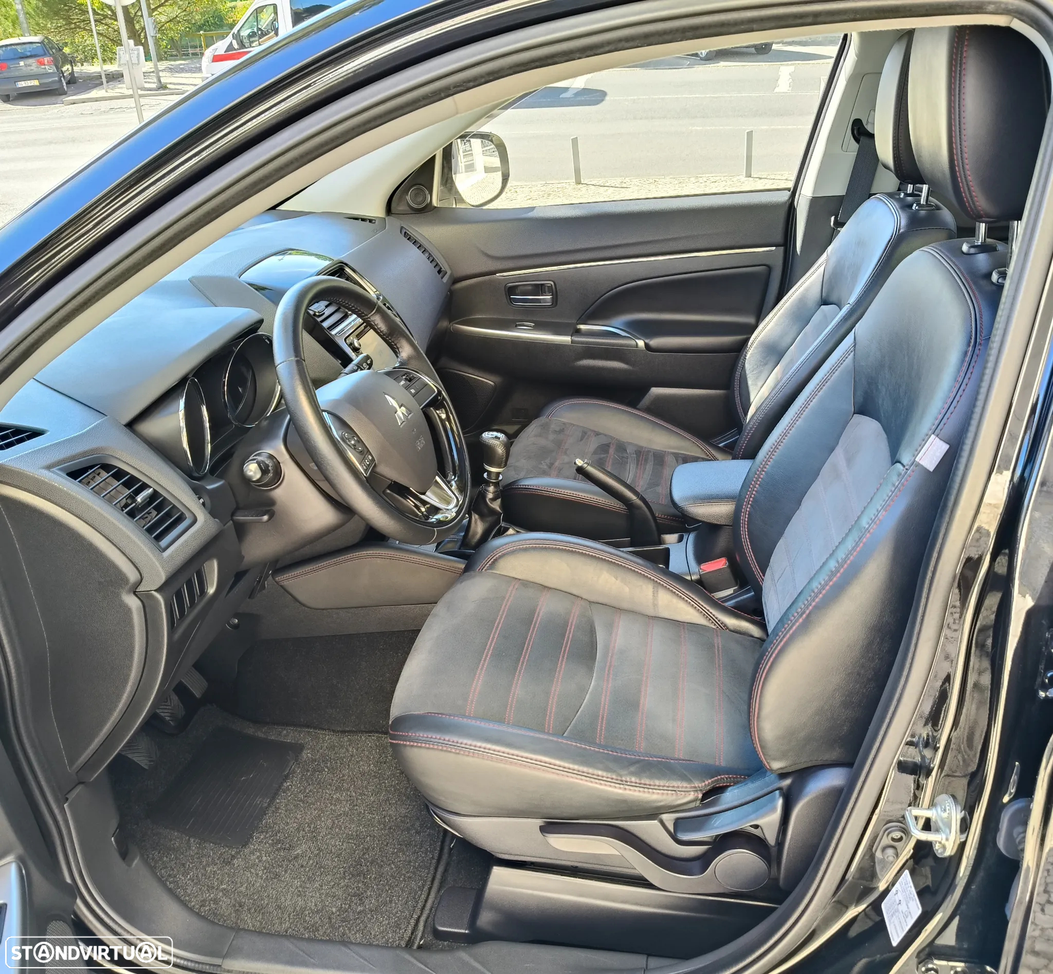 Mitsubishi ASX 1.6 DI-D Tokyo Edition - 12