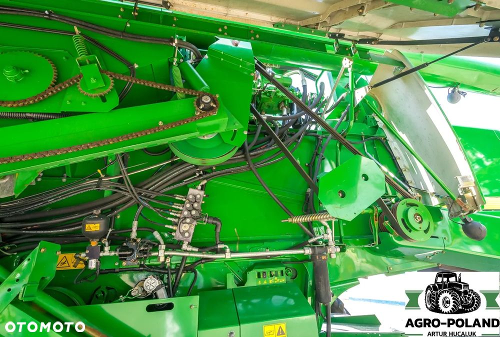 John Deere W 550 - 2981 h - 5,5 M - 2011 ROK - 8