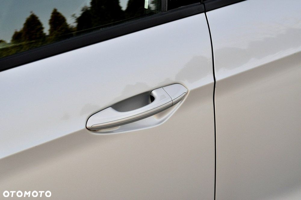 Ford S-Max 2.0 TDCi Trend - 13