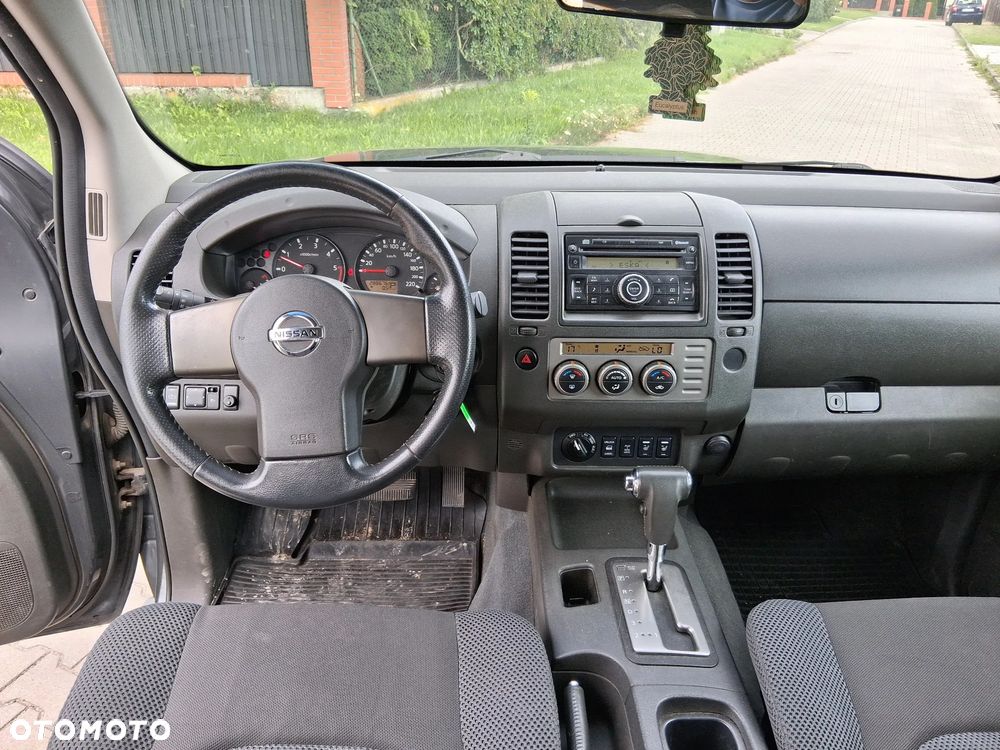 Nissan Navara Autm Premium - 7