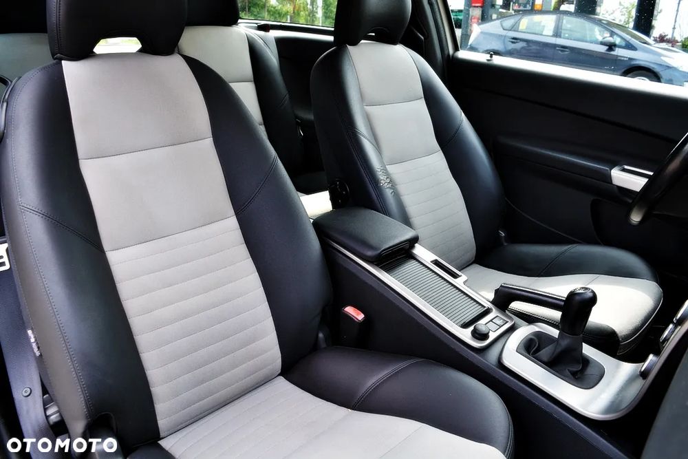Volvo C30 DRIVe Kinetic - 28