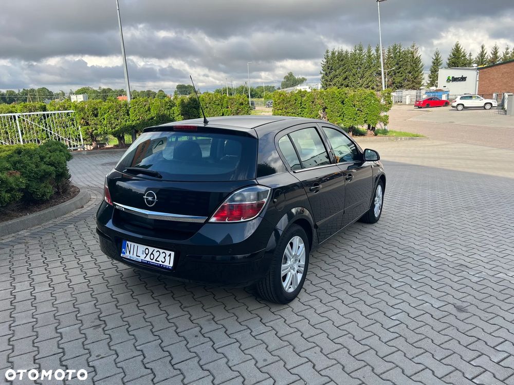 Opel Astra 1.6 Edition Sport - 3