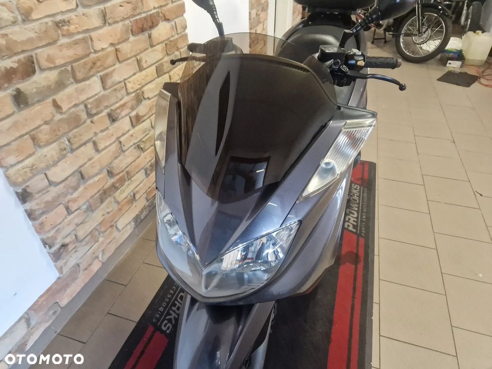 Yamaha Majesty - 23