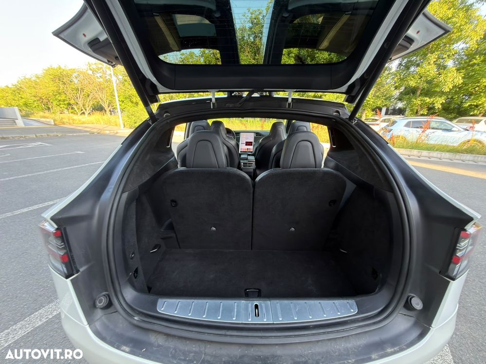 TESLA Model X 2017 — imagine 5