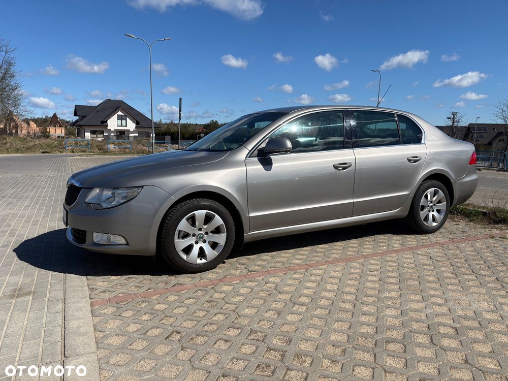 Skoda Superb 1.8 TSI Ambition - 2