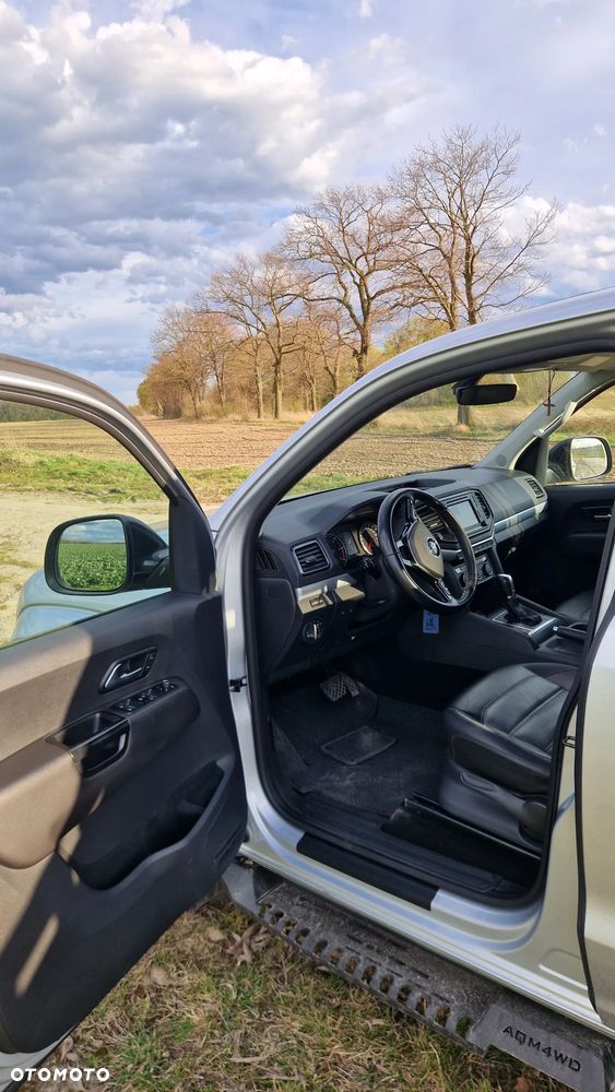 Volkswagen Amarok - 25