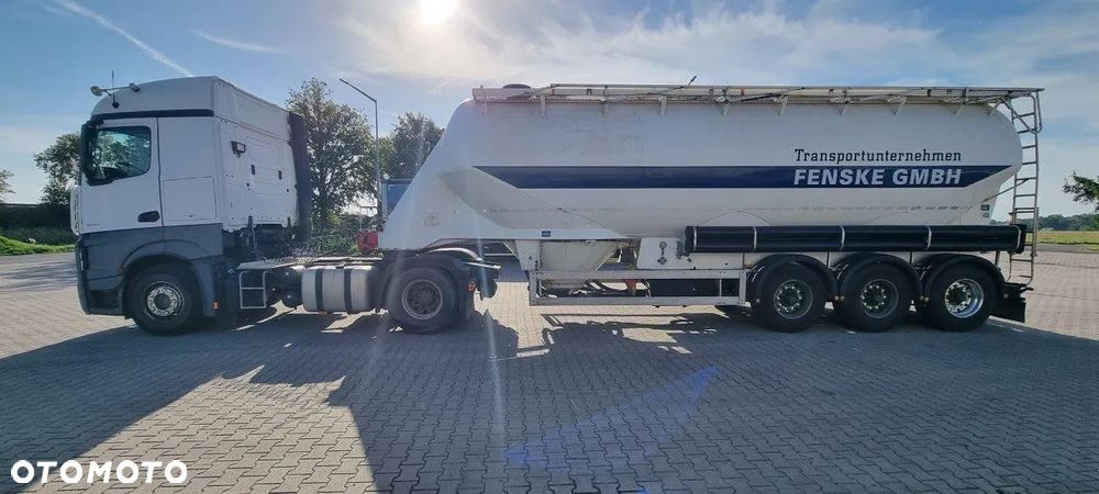 Mercedes-Benz Zestaw Mercedes Benz Actros 1842 + naczepa silo Feldbinder EUT 45.3 - 12