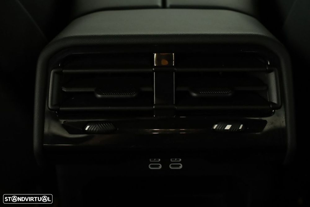 BMW 520 d Pack Desportivo M - 26