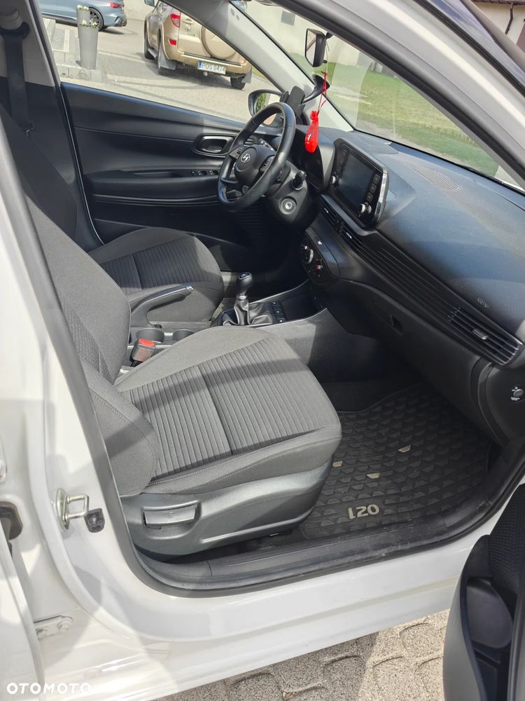 Hyundai i20 1.2 Modern - 9