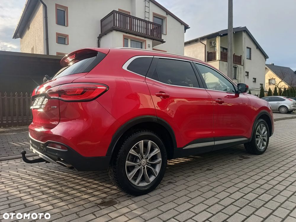 MG HS 1.5 T-GDI Exclusive - 12