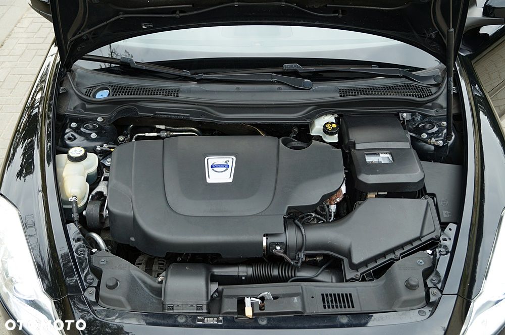 Volvo C70 D4 Summum - 40