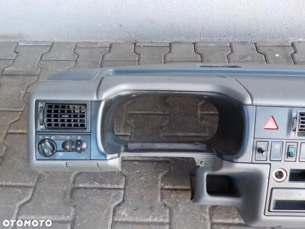VW T4 99-03 R DESKA KOKPIT KONSOLA - 4
