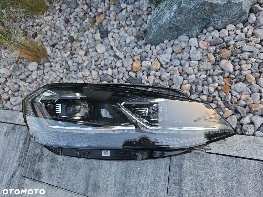 VW GOLF 7 VII 5G1 LIFT R-LINE Lampa prawa przód Full Led Matrix 5G1941060 - 6
