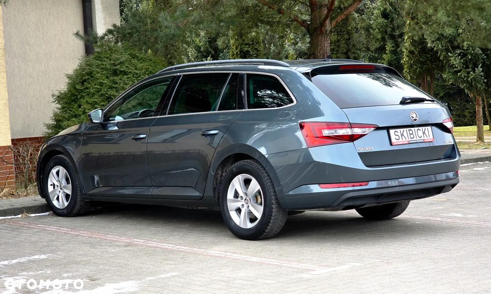 Skoda Superb 1.6 TDI Style - 7