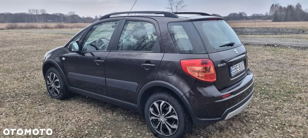 Suzuki SX4 1.6 Comfort 4WD - 4