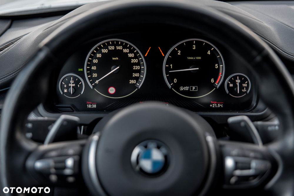 BMW X6 xDrive40d M Sport - 22