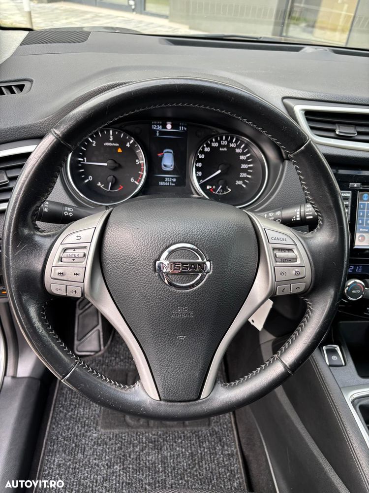 Nissan Qashqai 1.5 DCI TEKNA - 5