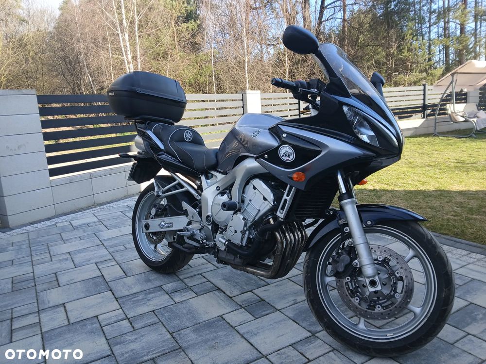 Yamaha FZ6 - 2