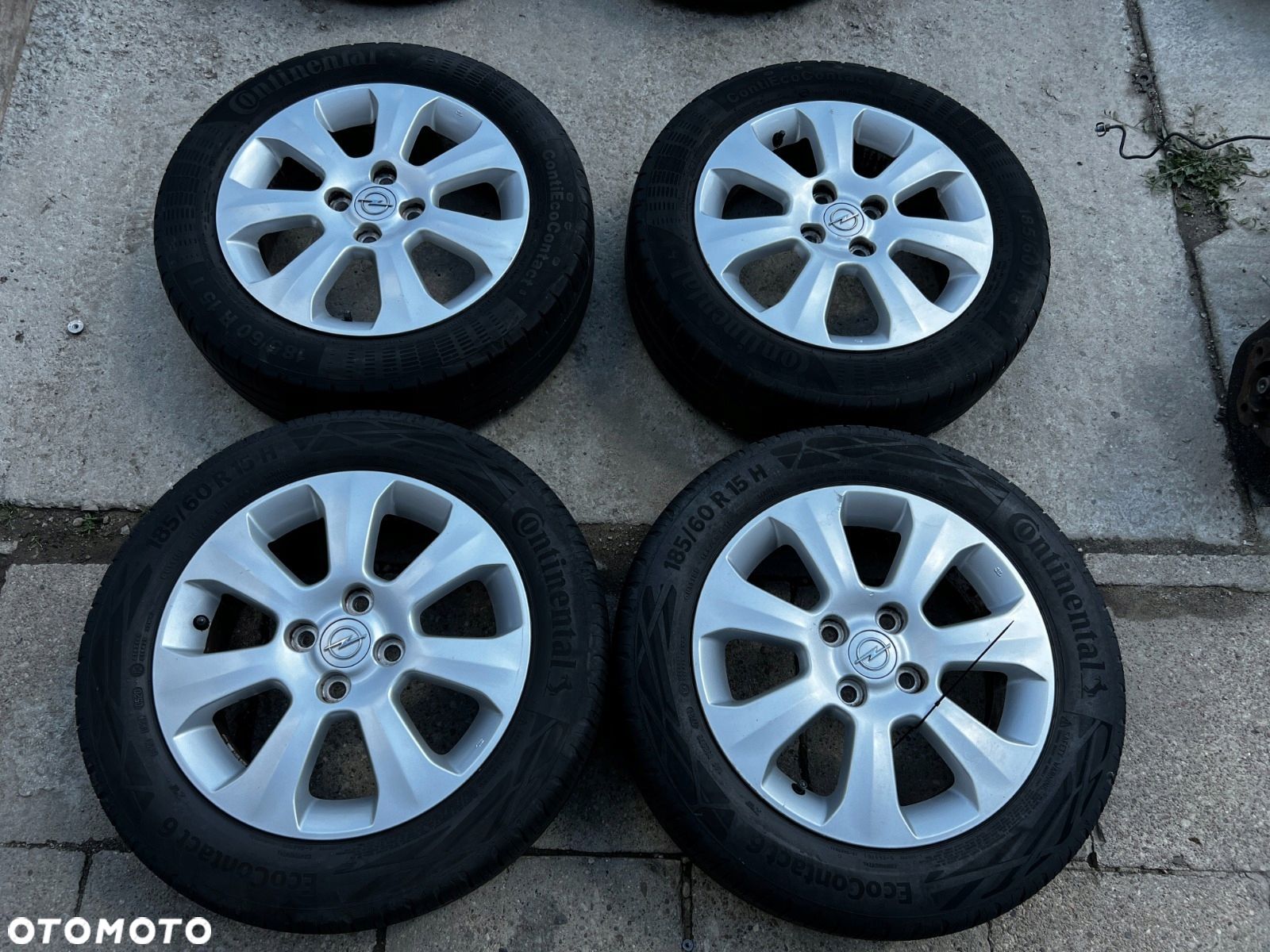 KOŁA FELGI OPONY LETNIE OPEL CORSA D E 185/60 R15 - 1