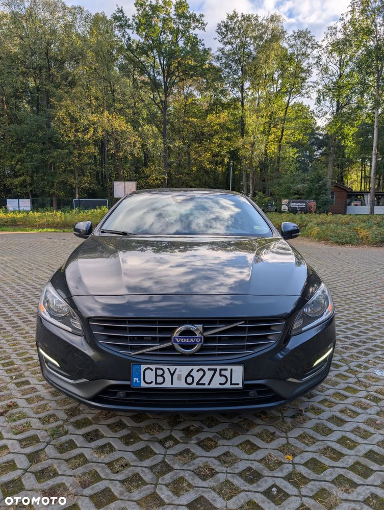 Volvo S60 - 1
