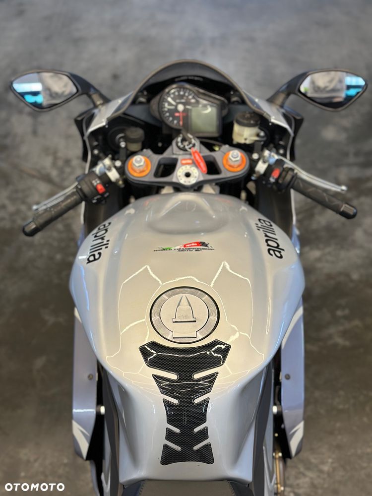 Aprilia RSV - 8