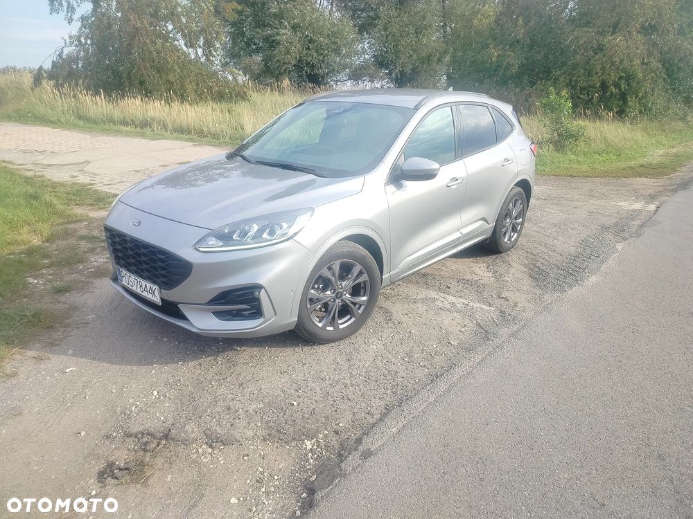 Ford Kuga 2.5 Duratec FHEV ST-LINE - 1