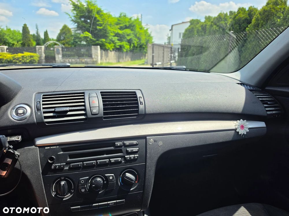 BMW Seria 1 - 19