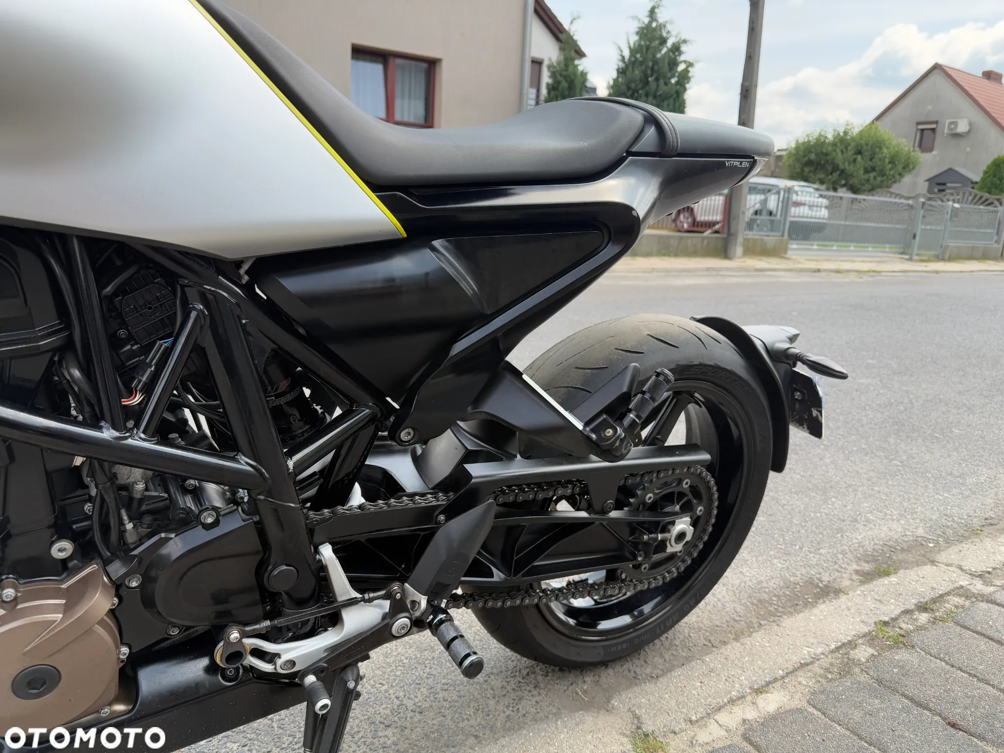 Husqvarna Vitpilen - 17
