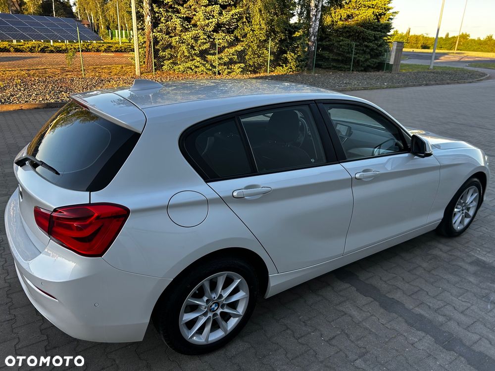 BMW Seria 1 - 17