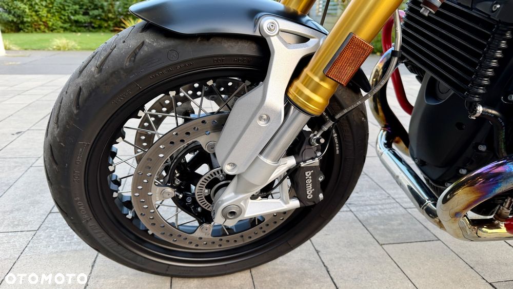 BMW R - 6