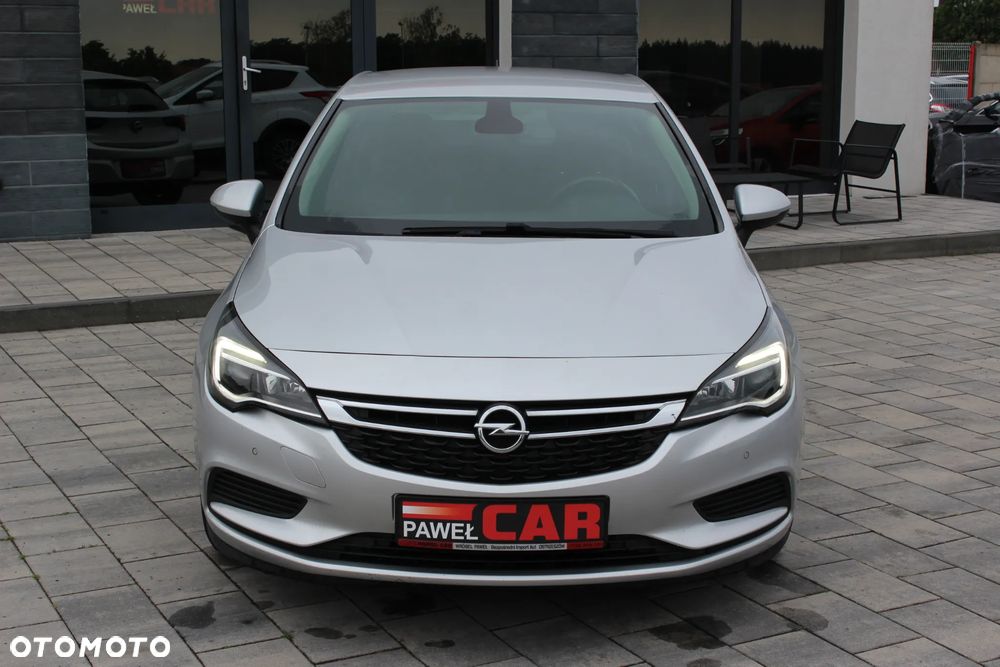 Opel Astra 1.6 D (CDTI) Dynamic - 2