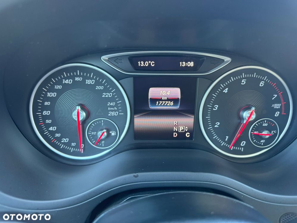 Mercedes-Benz Klasa B 250 4Matic 7G-DCT UrbanStyle Edition - 40