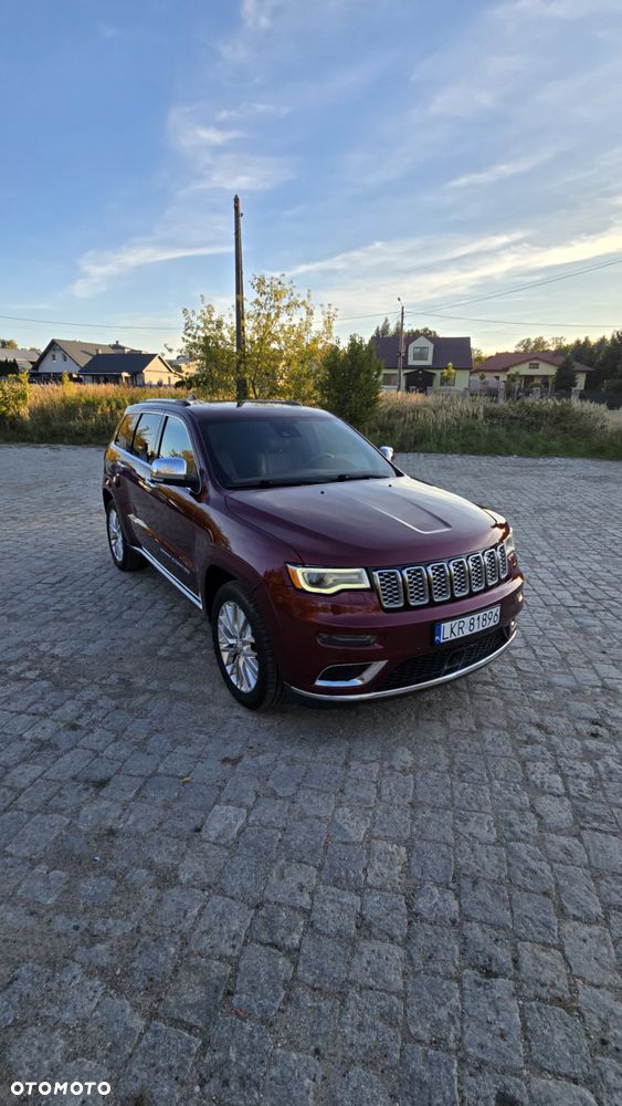 Jeep Grand Cherokee - 15
