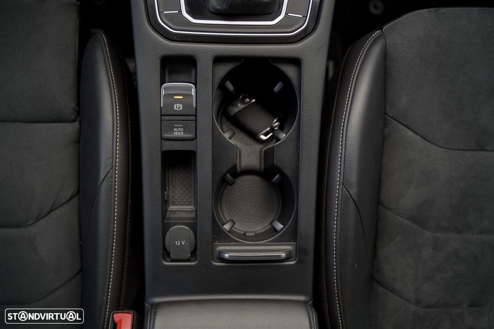 VW Arteon 2.0 TDI Elegance DSG - 27