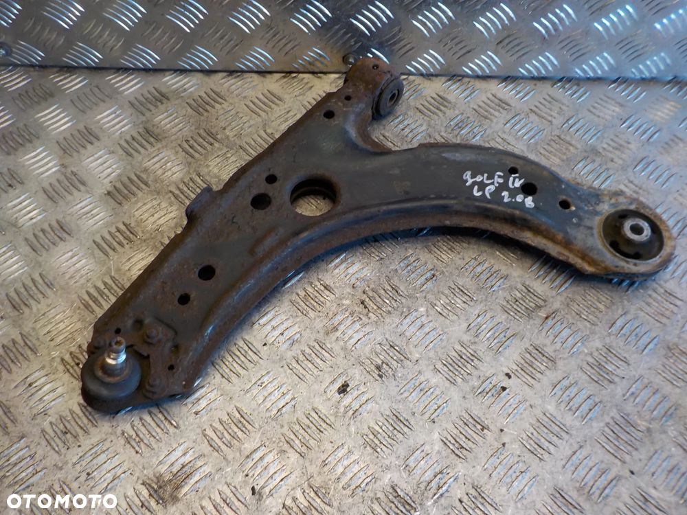 VOLKSWAGEN GOLF IV 2.0 B WAHACZ LEWY PRZÓD - 1