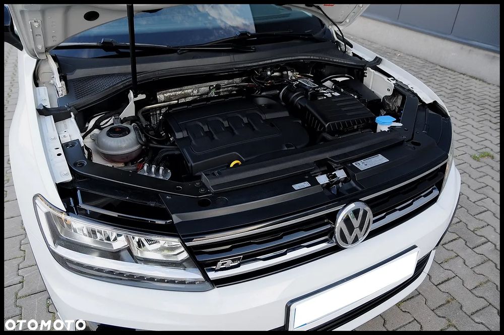 Volkswagen Tiguan 2.0 TDI SCR DSG R-Line - 23
