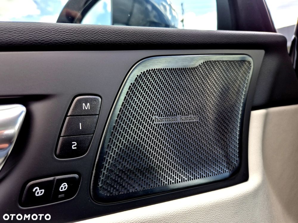 Volvo XC 60 B4 D AWD Geartronic Inscription - 20