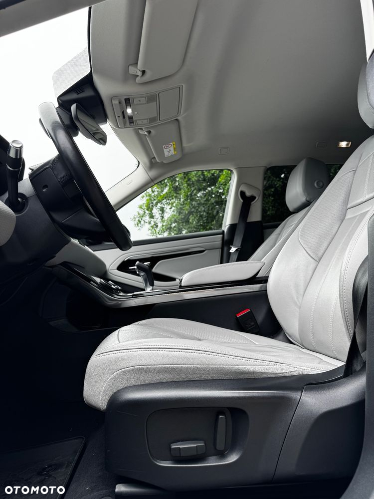 Land Rover Range Rover Evoque - 24